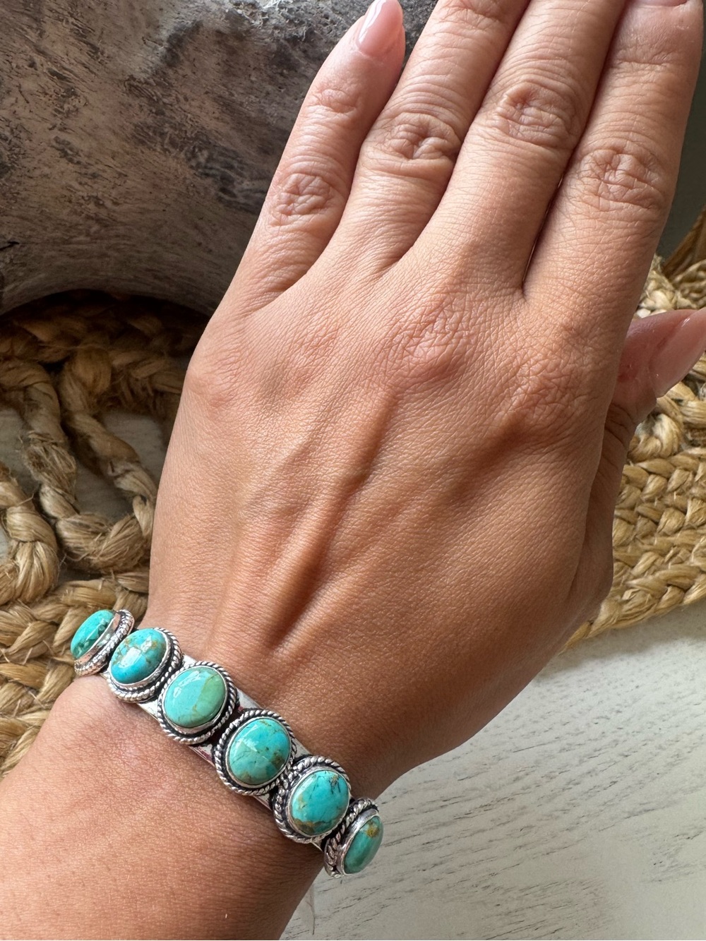🤩BRAND NEW GENUINE MOHAVE 6 STONE CUFF